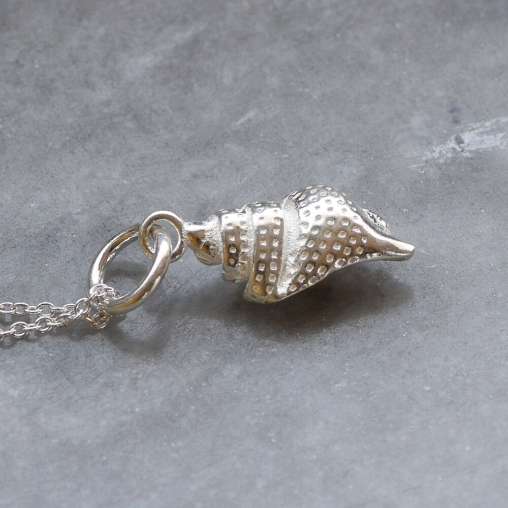 Sterling Silver Chic Conch Seashell Charm